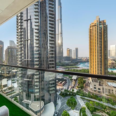 Exquisite 2 Bedroom Apartment I Burj Khalifa & Fountain Views I Free Gym, Pool, Parking, Wi-Fi And Ps5 I By Skyline Serenity ดูไบ ภายนอก รูปภาพ